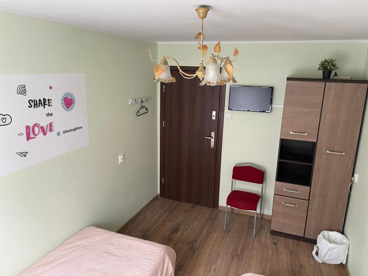 Hostel4U Gdansk Exterior photo