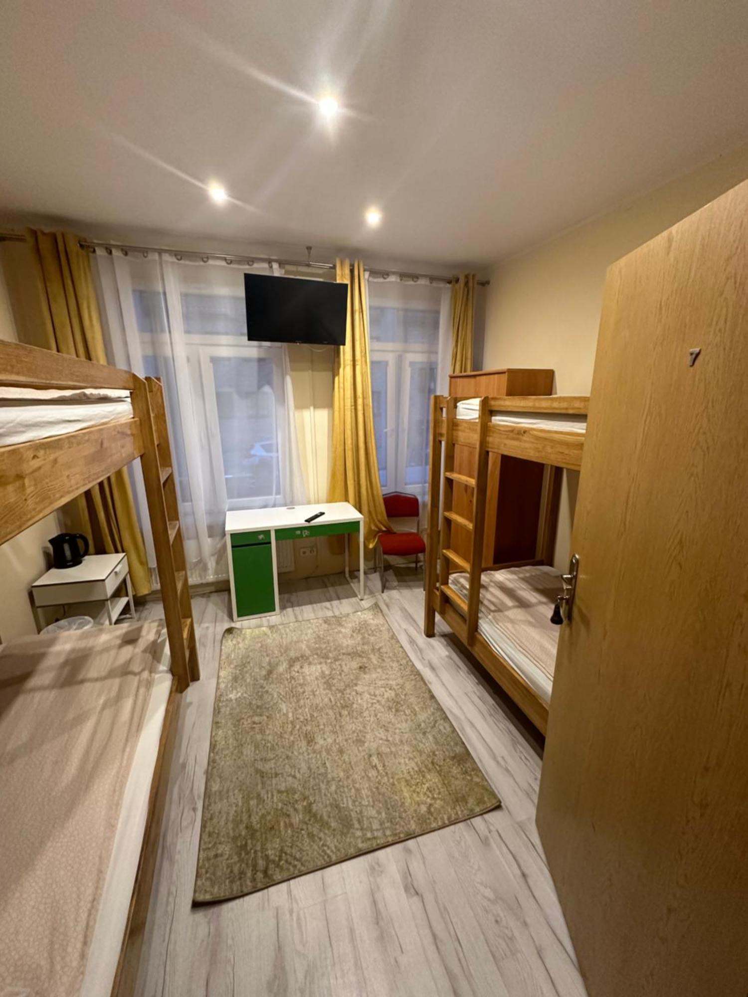 Hostel4U Gdansk Exterior photo