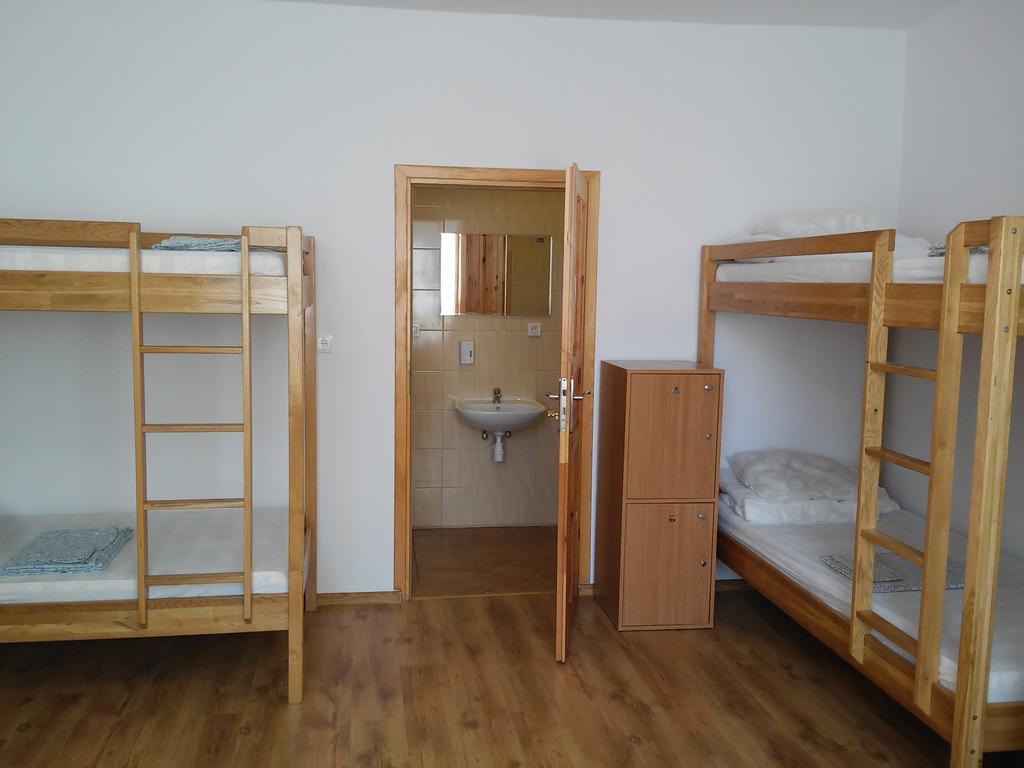 Hostel4U Gdansk Exterior photo